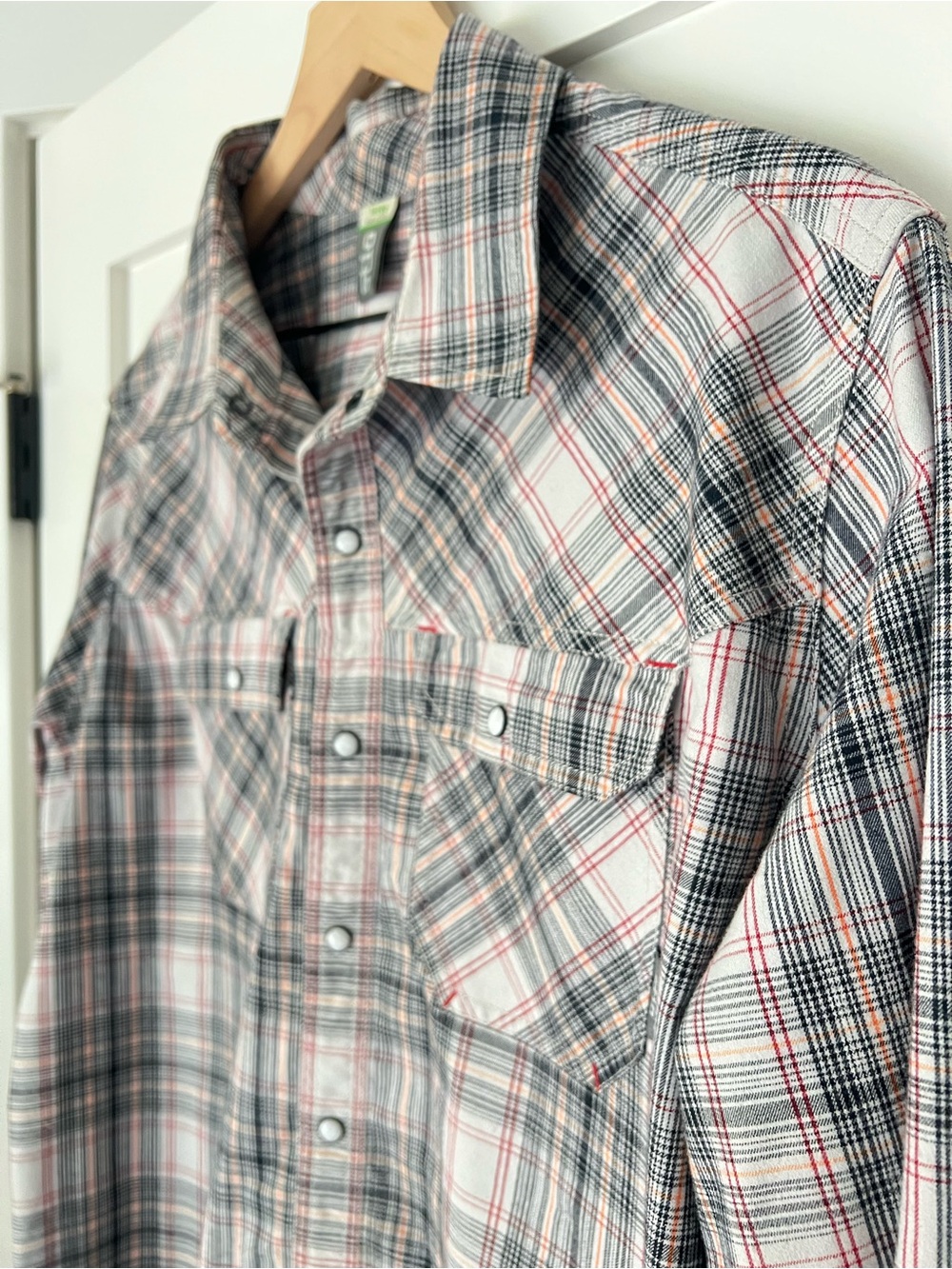 Stio Hayden Plaid Pearl Snap Western Shirt Men’s Large - Picture 3 of 14